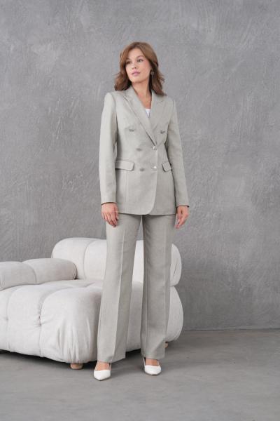 Gold Düğmeli Yünefekt Kadın Takım Elbise Fıstık Yeşili